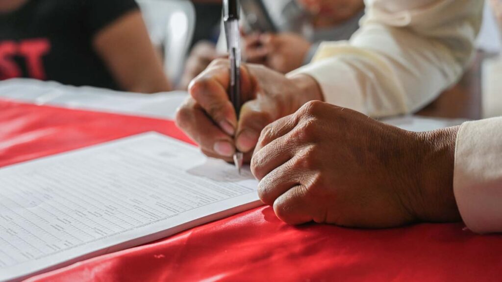 closing registration deed le marche italy