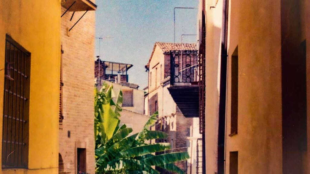 le marche italy property town building