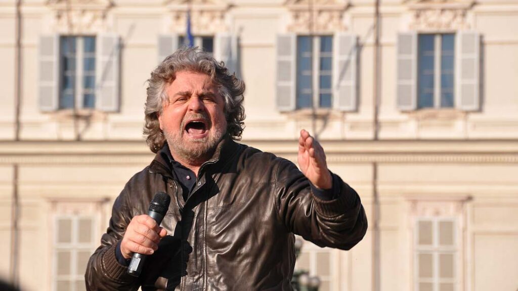 Beppe Grillo in Piazza Castello in Turin for the campaign of the Movimento 5 Stelle Piemonte, 14 March 2010