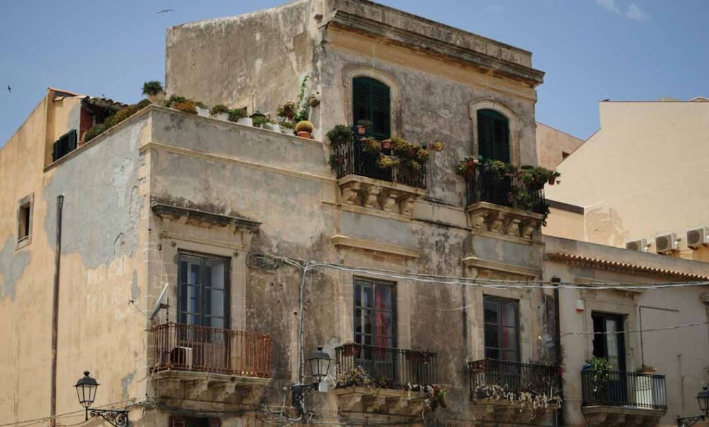 Older Italian buildings